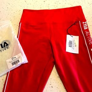 Zyia Red Logo Light n Tight Hi Rise 28 inch inseam legging BNWT